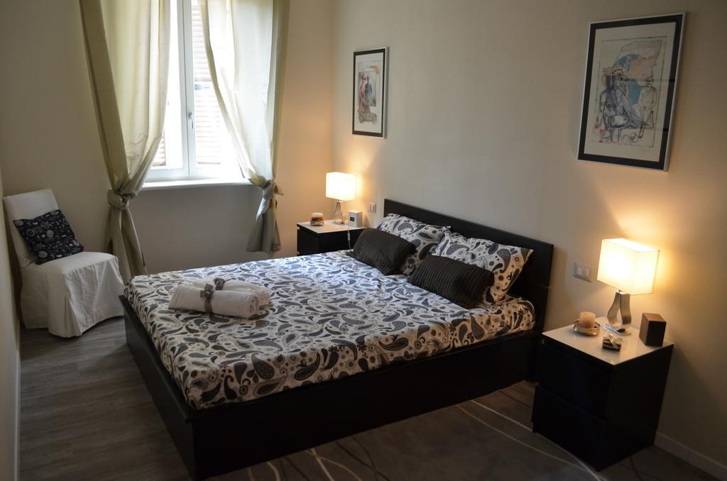 Ferienwohnung Heart Of Parma Zimmer foto